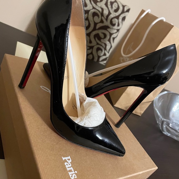Christian Louboutin Shoes - Louboutin Pigalle size 38.5